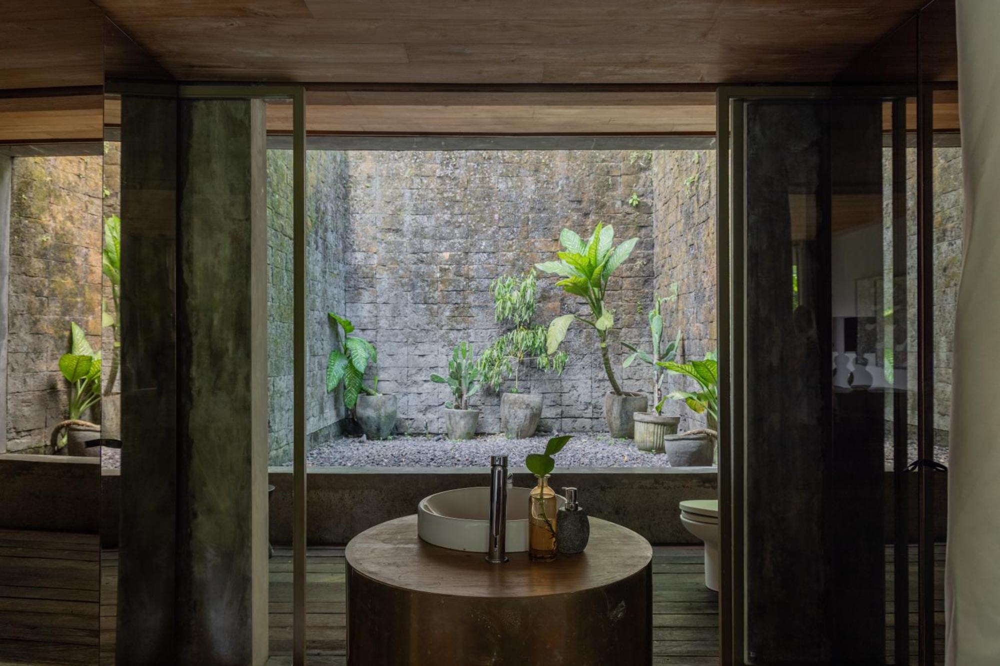 Chameleon Villa Bali Selemadeg Екстериор снимка
